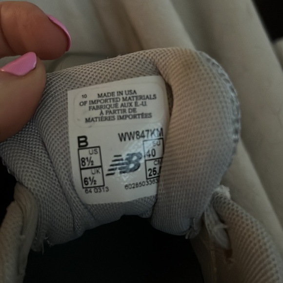 Brand new New Balance 847 tennis shoes. - Picture 6 of 6